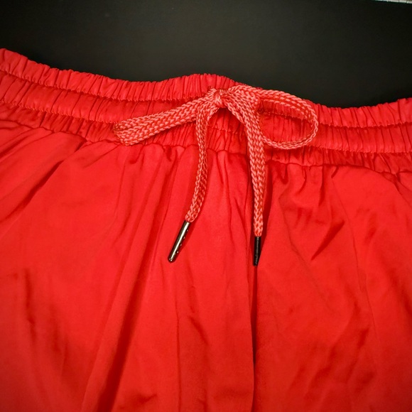 Flowy Bright Red Athletic Butterfly Running Shorts w/ Built-in Spandex Liner - Picture 6 of 9